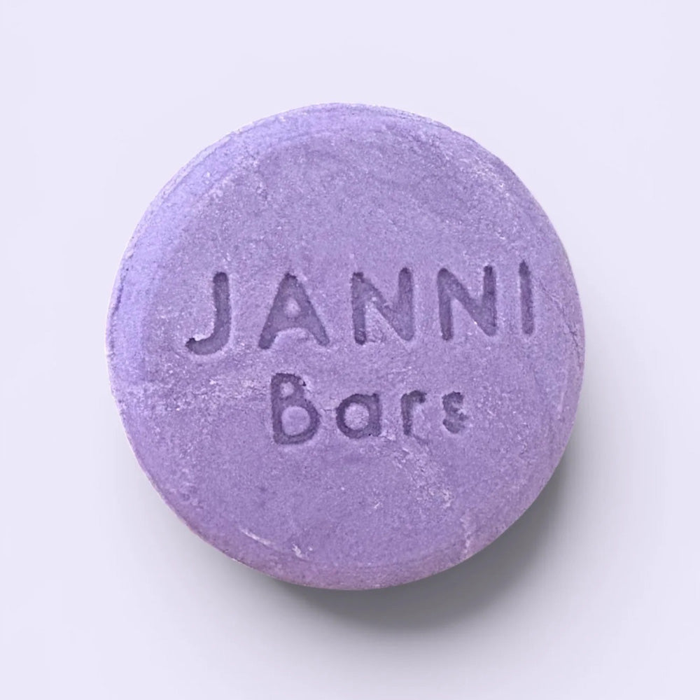 Janni Freya Softening Shampoo Bar packaging and texture
