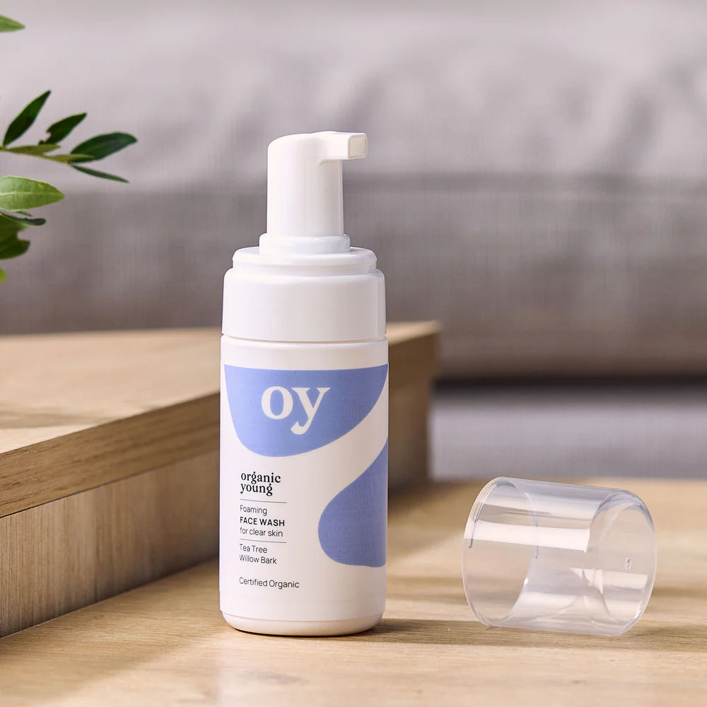 Oy Clear Skin Foaming Face Wash