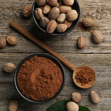 True Natural Goodness Nutmeg - Organic & Non-Organic