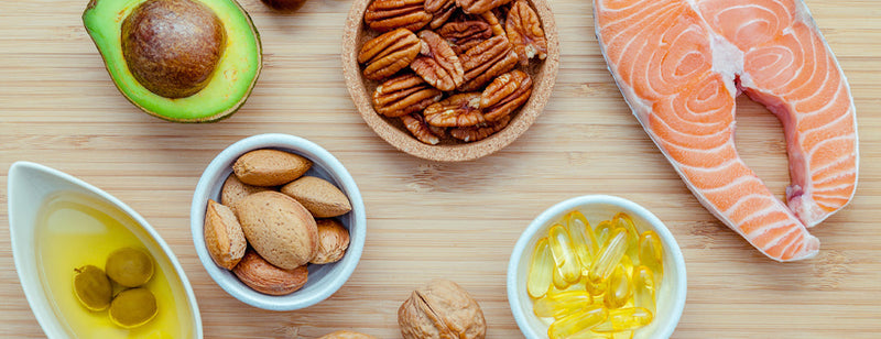 omega oil sources including salmon, oils, avocado and nuts 