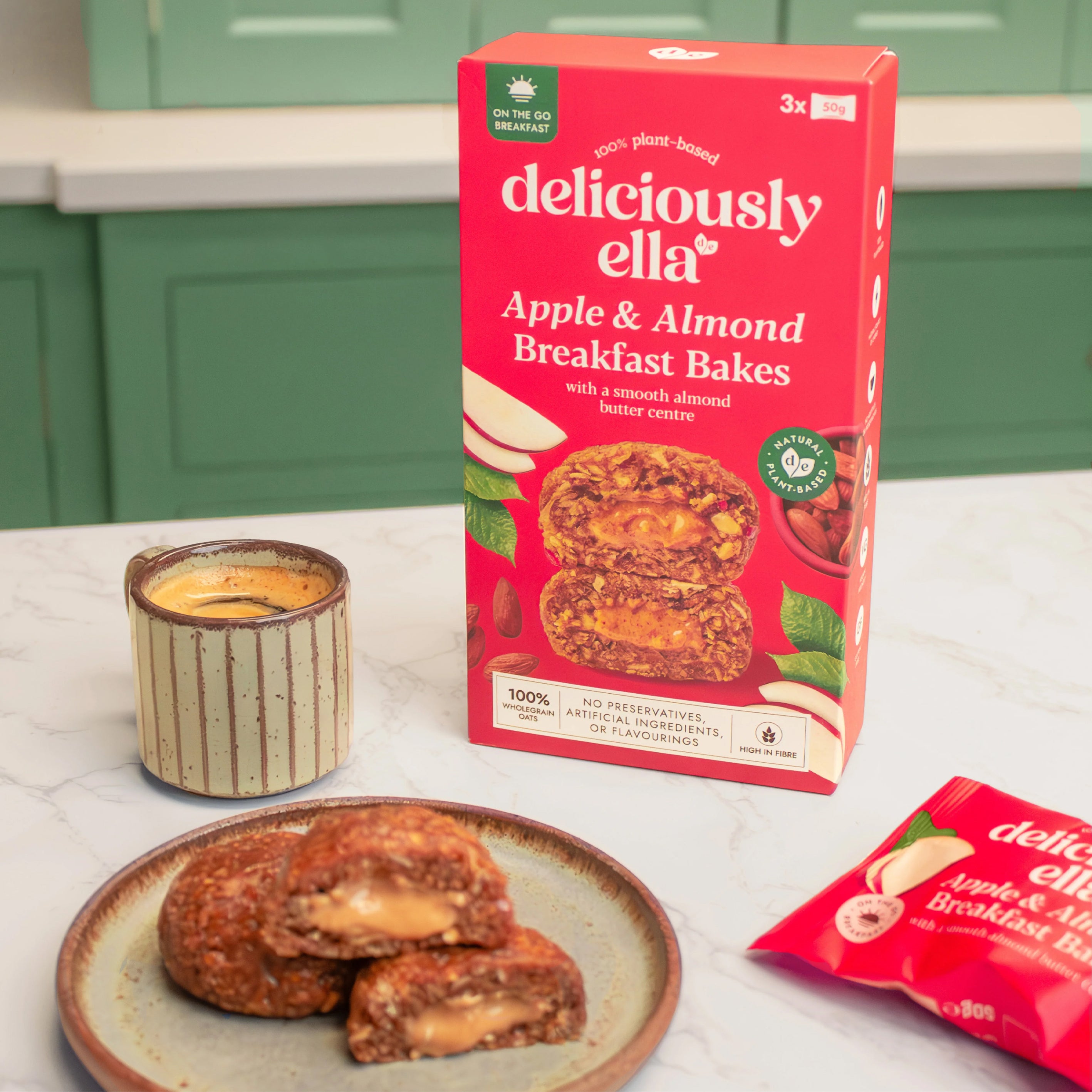 Deliciously Ella Apple &amp; Almond Breakfast Bakes