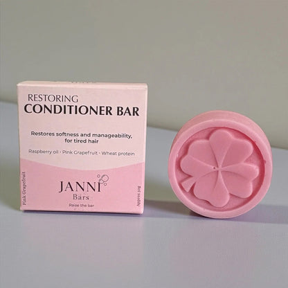 Janni Pink Grapefruit Restoring Conditioner Bar packaging