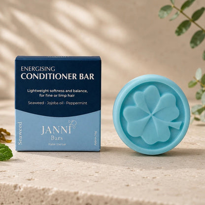 Janni Seaweed Energising Conditioner Bar packaging and texture