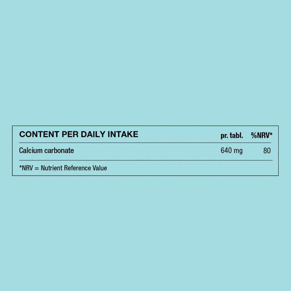 Nutritional label for calcium carbonate tablets on a light blue background